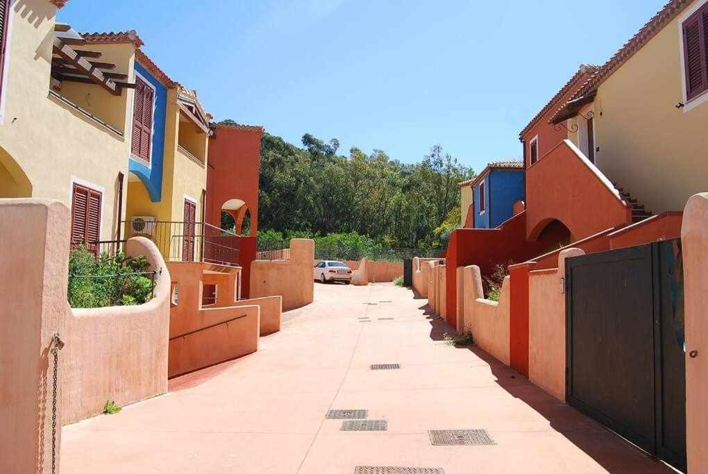 Bilocale N 10 Arbatax Vicino Al Mare Àrbatax Exterior foto